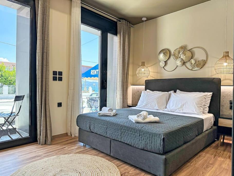 Oasis Luxury Apartments エレトリア エクステリア 写真