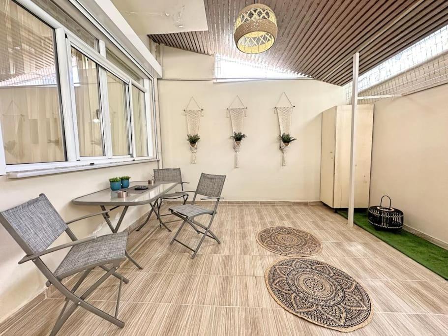 Oasis Luxury Apartments エレトリア エクステリア 写真