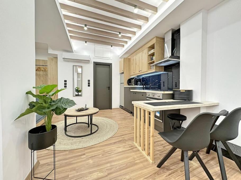 Oasis Luxury Apartments エレトリア エクステリア 写真