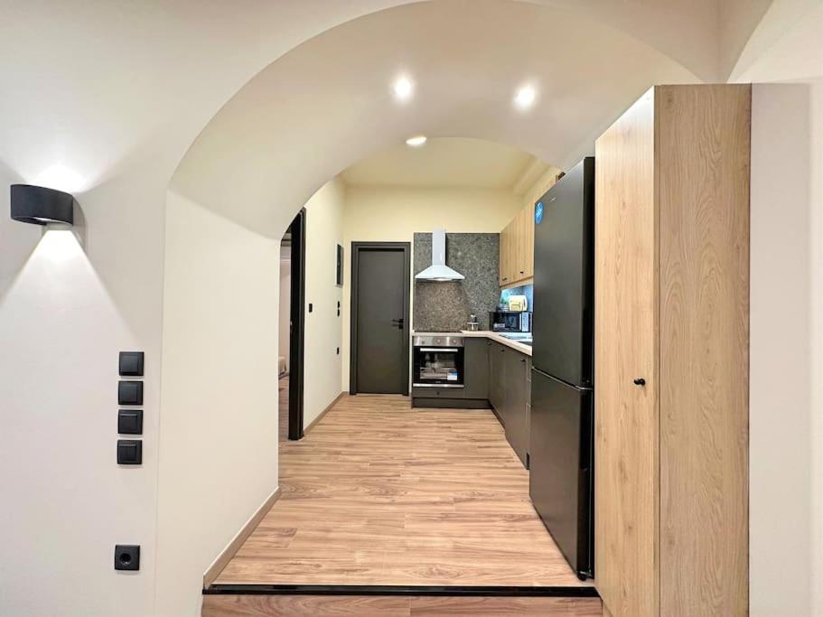 Oasis Luxury Apartments エレトリア エクステリア 写真