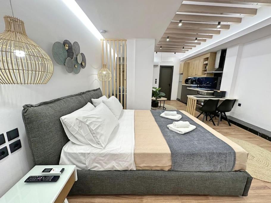 Oasis Luxury Apartments エレトリア エクステリア 写真